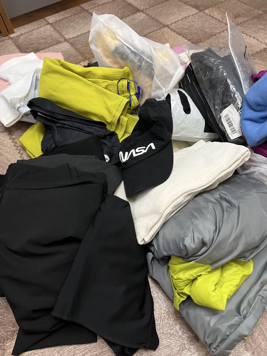 Отдам женские веши в хорошем состоянии