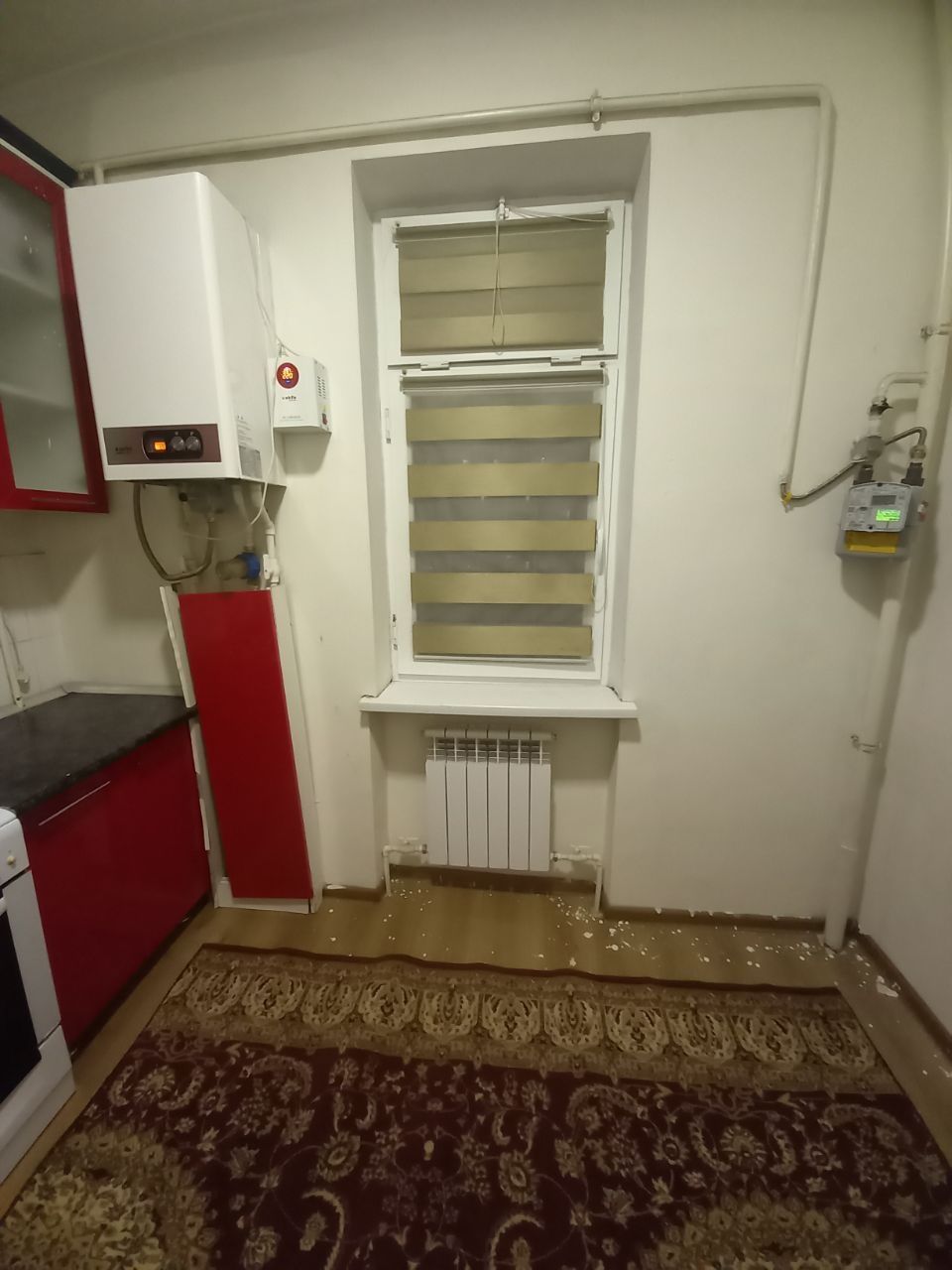 Сергили мошина бозор оркасида метрони 2чи бекати 2х 300д аренда