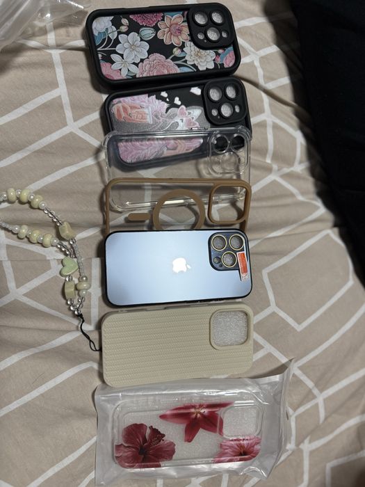 Iphone 16 pro кейсове/калъфи/case