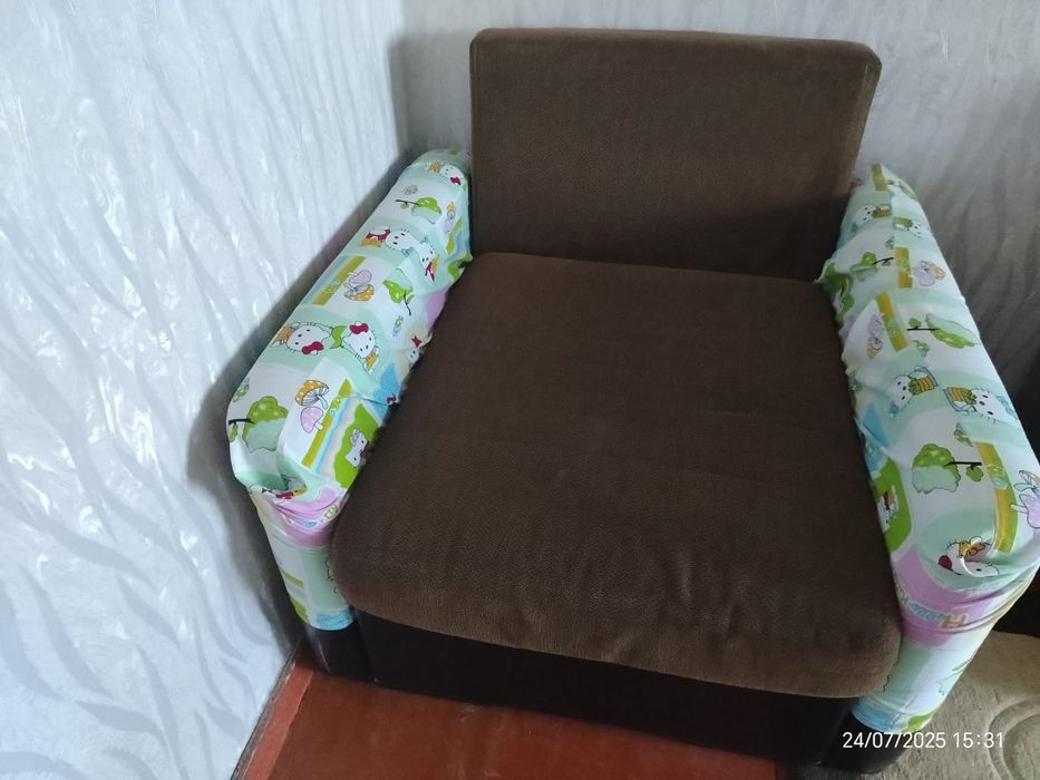 Кресло удобное в хорошем состоянии