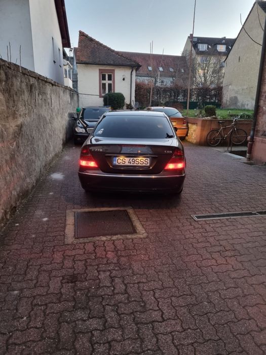 Mercedes-Benz E270 W211