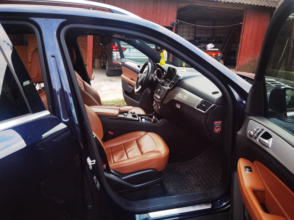 Vând SUV mercedes GLE 250, 4 matic, 9 viteze, 2018 , 204 hp