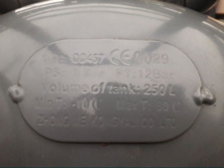 Compresor aer stager cu butelie 250L, 8bar, 324L/min, monofazat