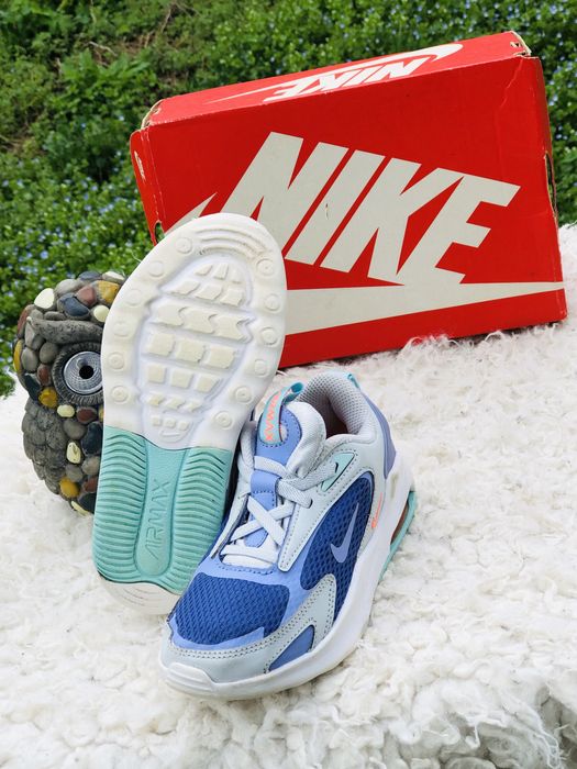 Adidasi fata NIKE AIR-marimea 28,inter18 cm,ca piele Salomon,Geox