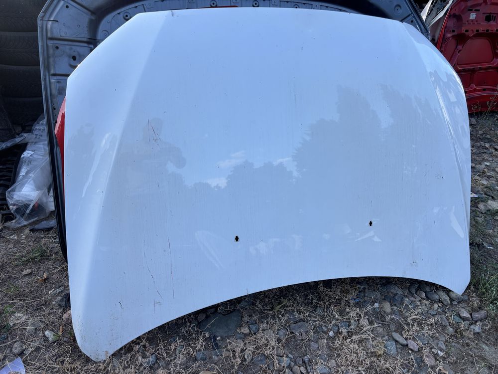 Капак Mitsubishi Lancer