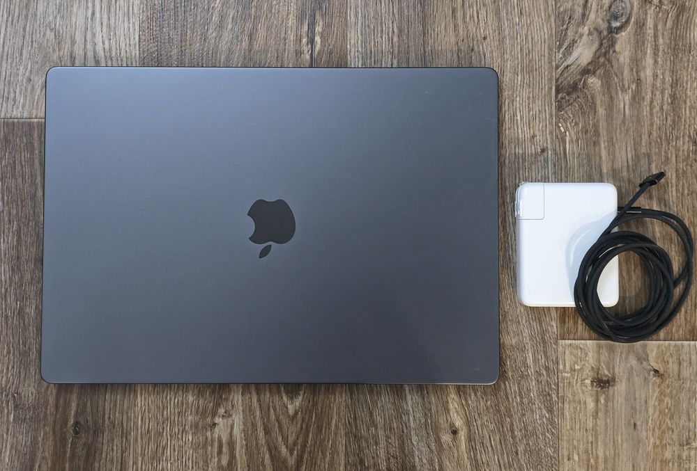 MacBook Pro 16 M3PRO 18/512