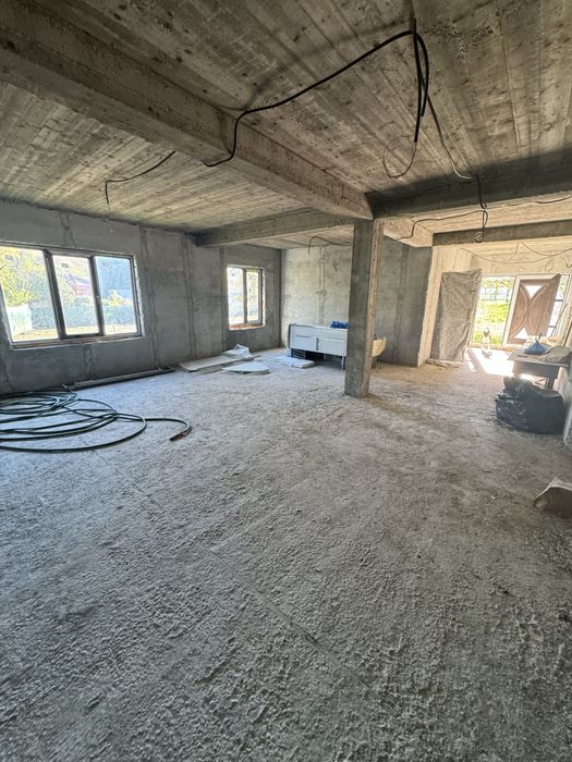 Casa de vanzare in Viforata