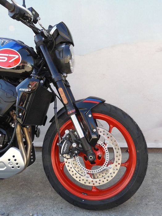 Triumph Trident 660 Triple Tribute Edition | Rate | Leasing