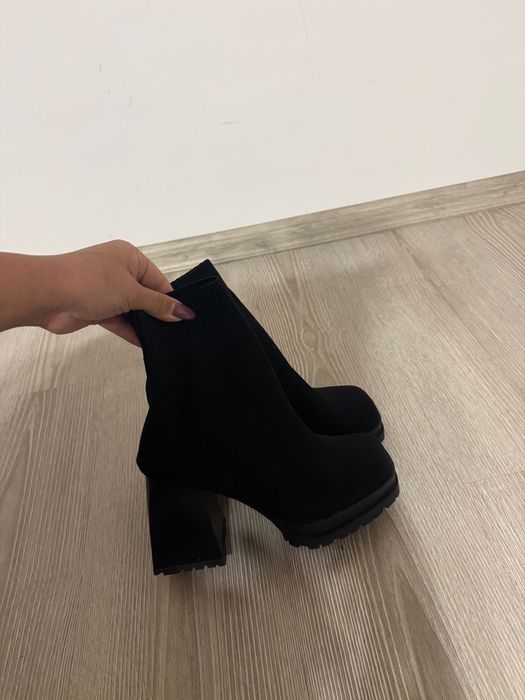 Боти на ток ХИТТ