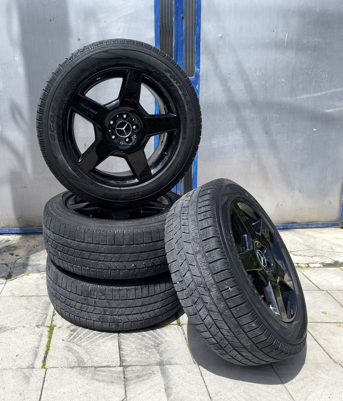 19" оригинални AMG джанти с гуми