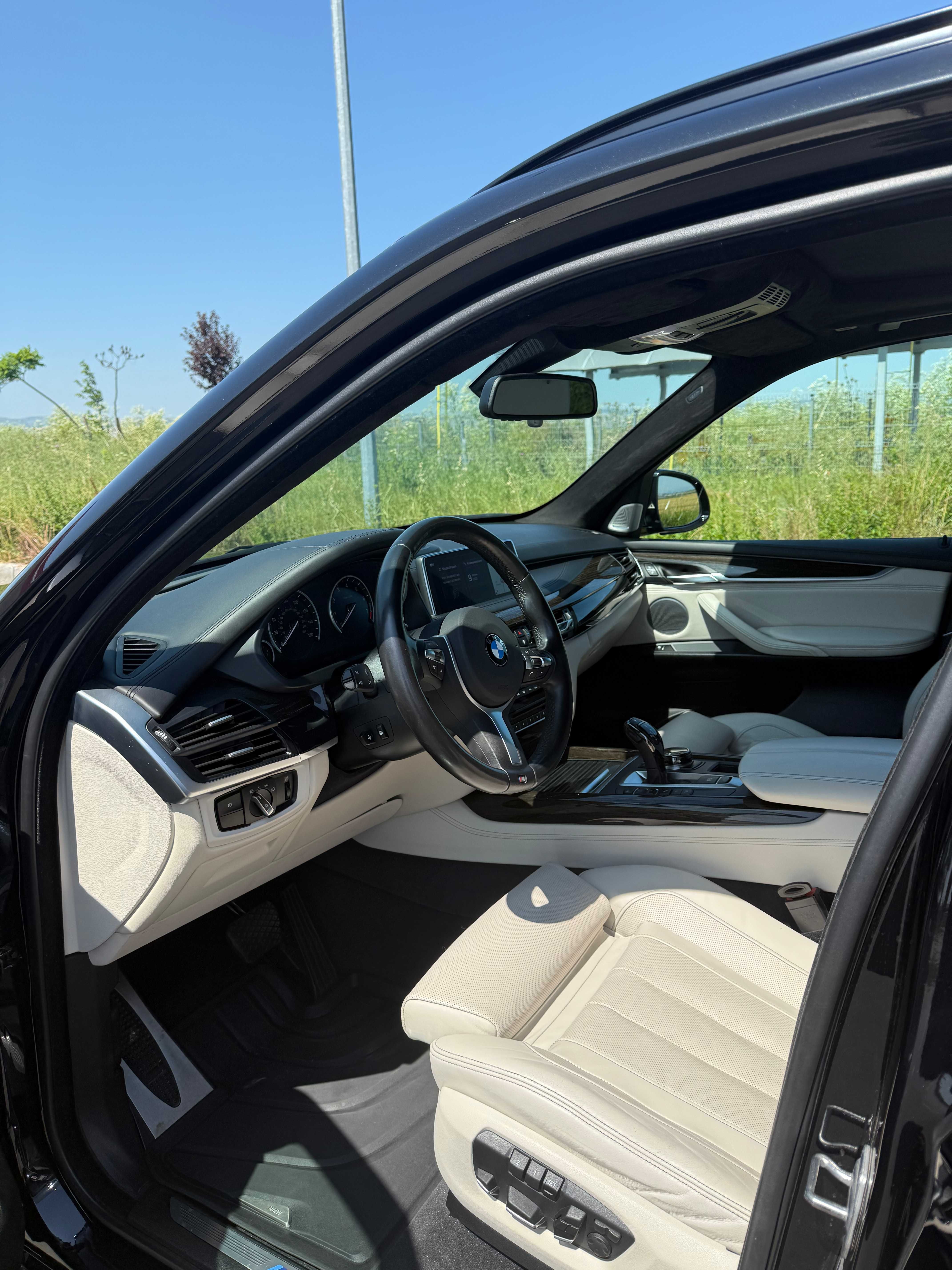 BMW X5 xDrive50i - 2016 г. / 112 000 км.