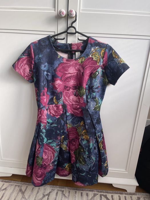 Дизайнерска рокля XS Гери Петрова