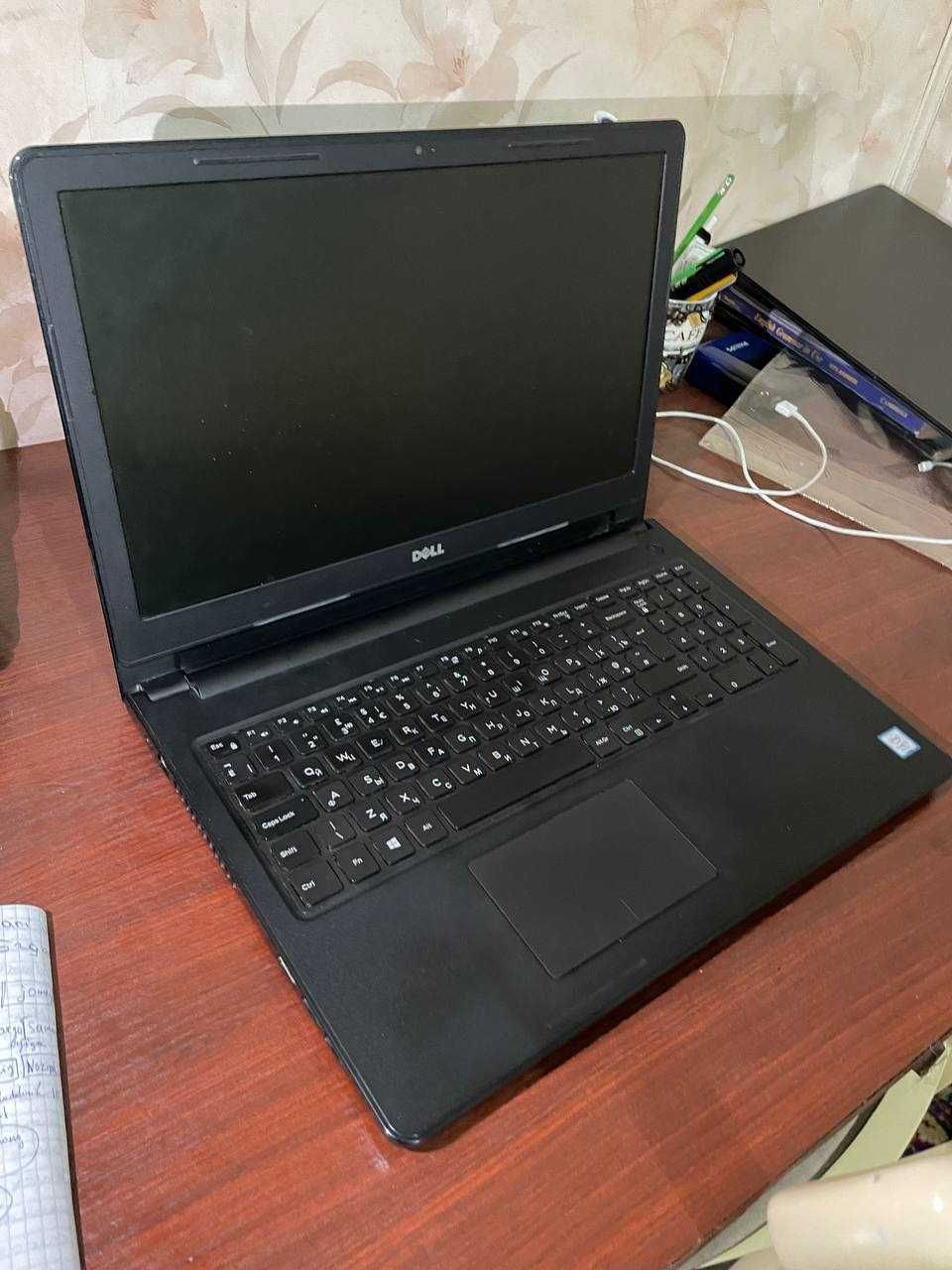 Dell core i3 7th DDR4 256 SSD 4GB Ram