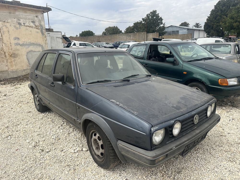 VW Golf 2 на части