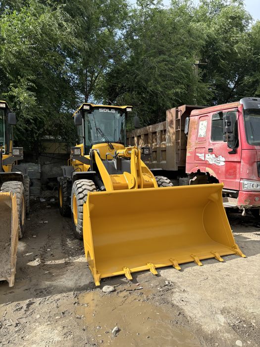 Услуги погрузчика 2 куба