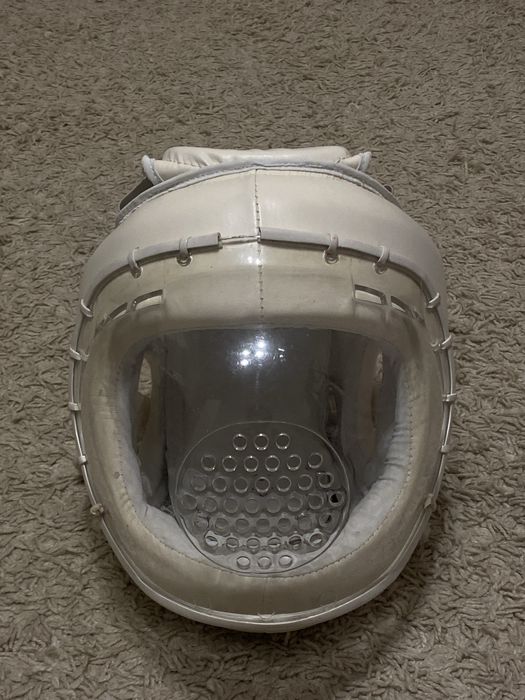 Продам шлем для кудо