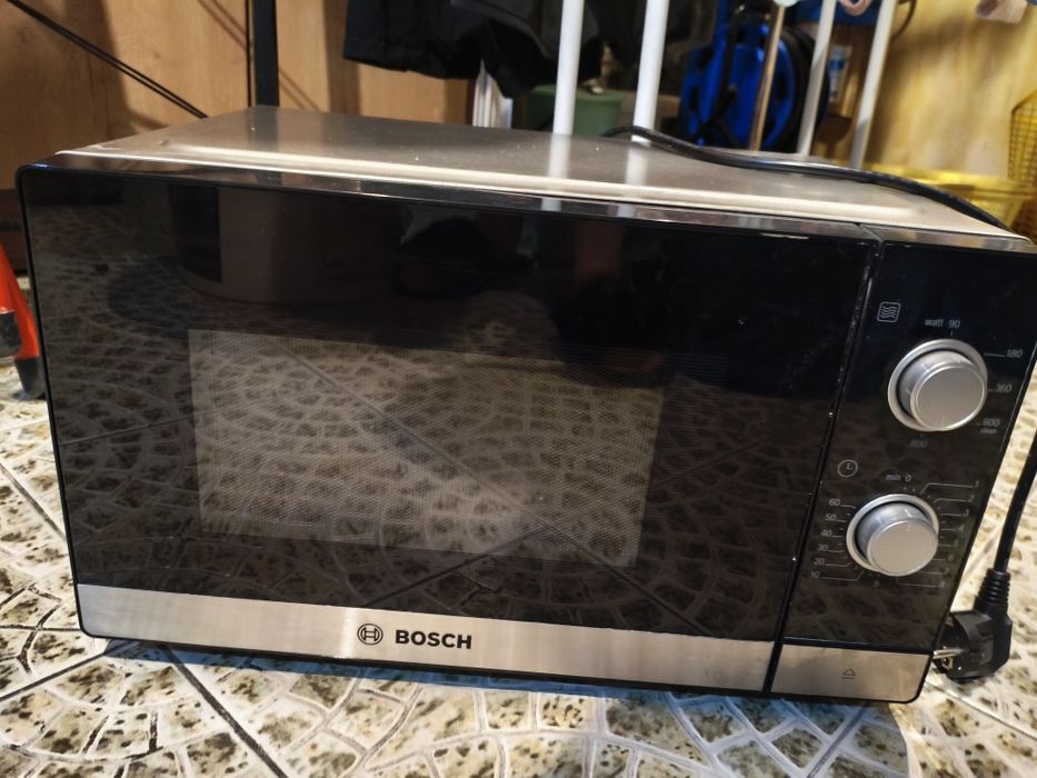 Микроволновка Bosch
