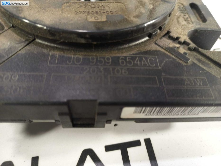 Spira Spirala Panglica Banda Volan Volkswagen Passat B5.5 2001 - 2005 Cod 1J0959654AC [i0082]