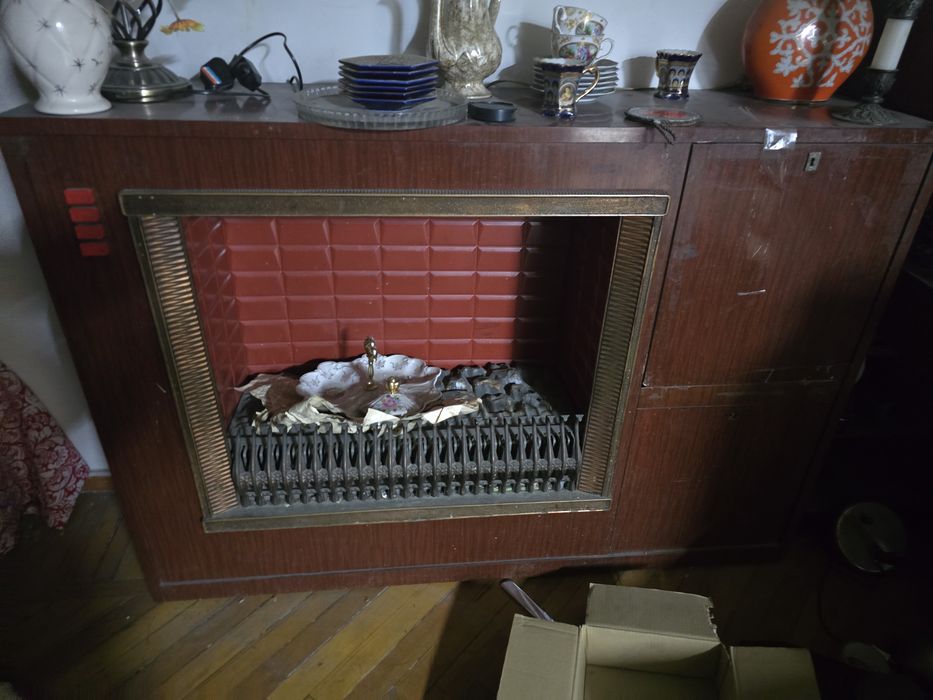 Продам электрический камин
