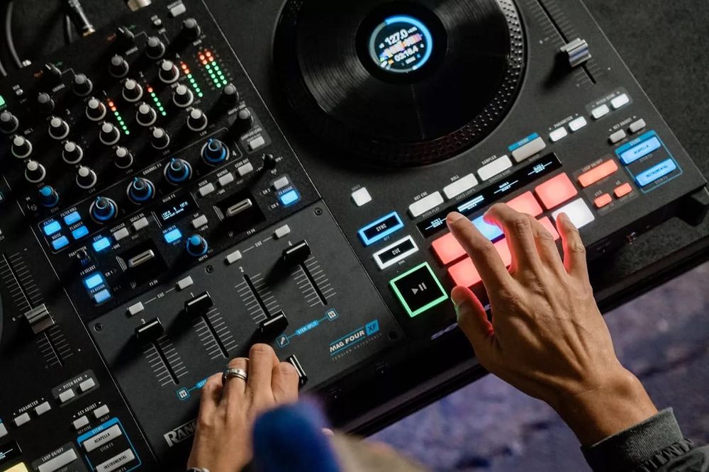 Sonorizare profesionala cu dj la evenimente