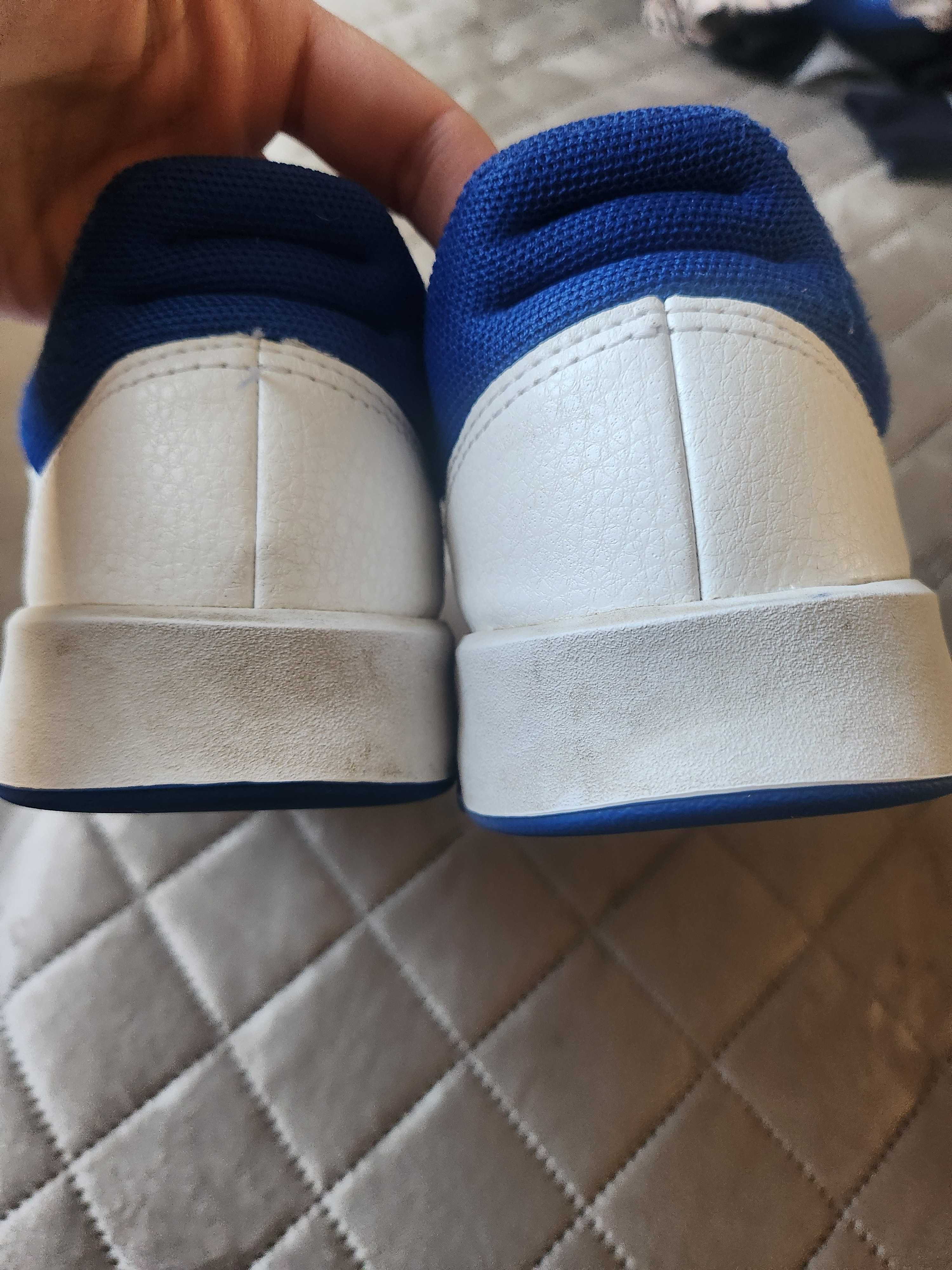 Кожени маратонки Adidas номер 36 2/3