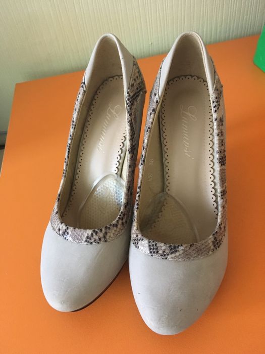 Дамски обувки