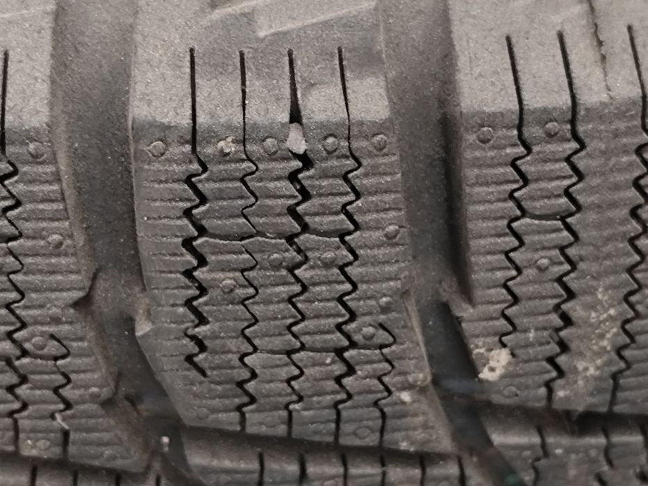 Почти новые шины с дисками