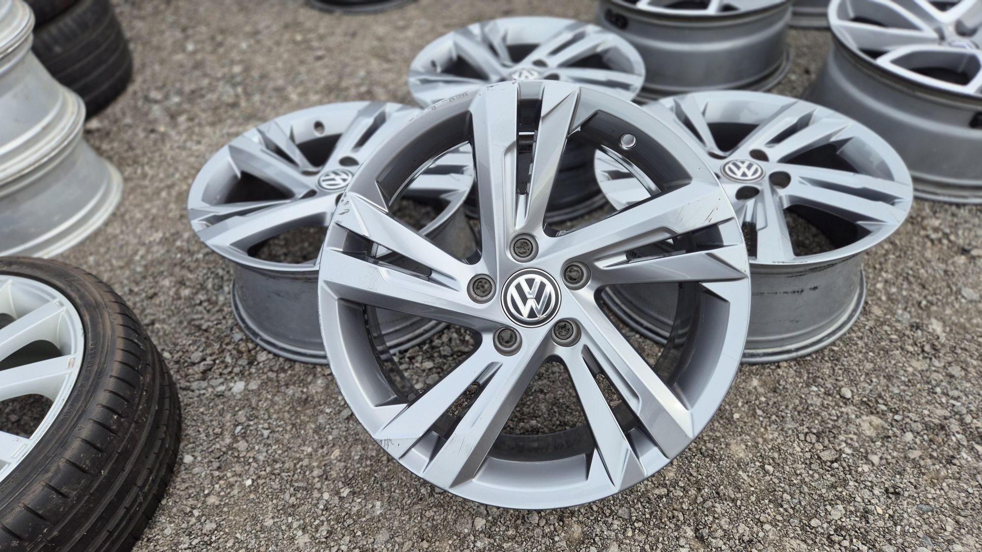Оригинални джанти Фолксваген 5/112 VW Golf 8 R line 5x112