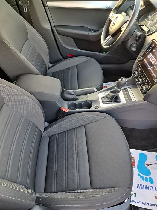 Skoda Octavia 1.6 diesel automat DSG