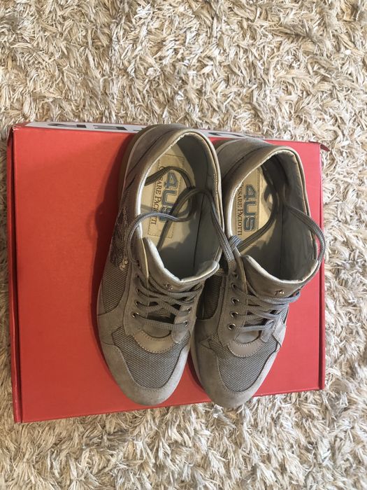 Pantofi Cesare Paciotti