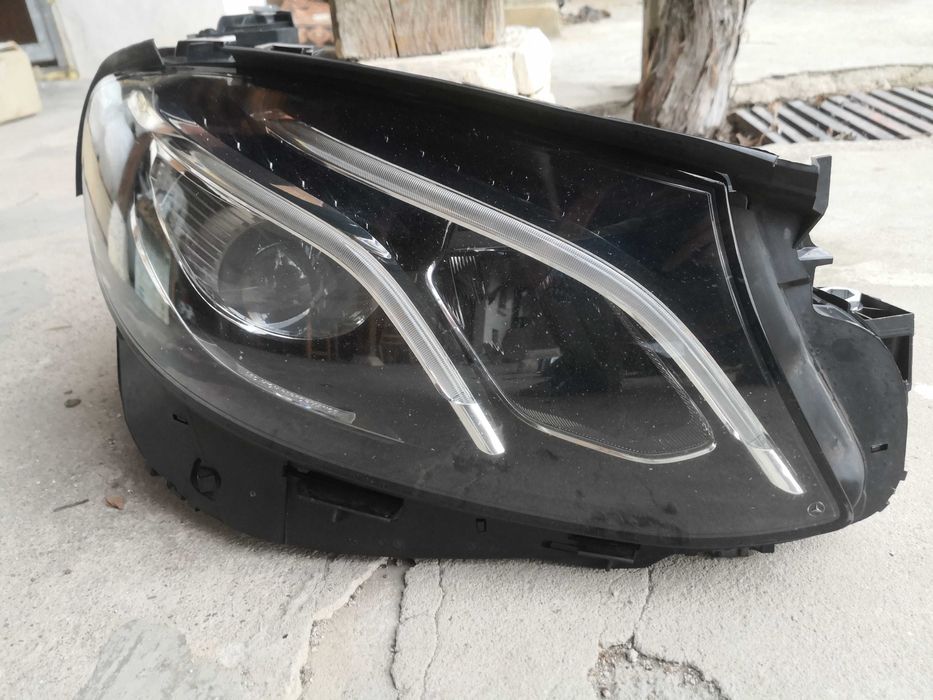 Фар Mercedes W213 E-classa десен/Фар Мерцедес W213 Оригинален