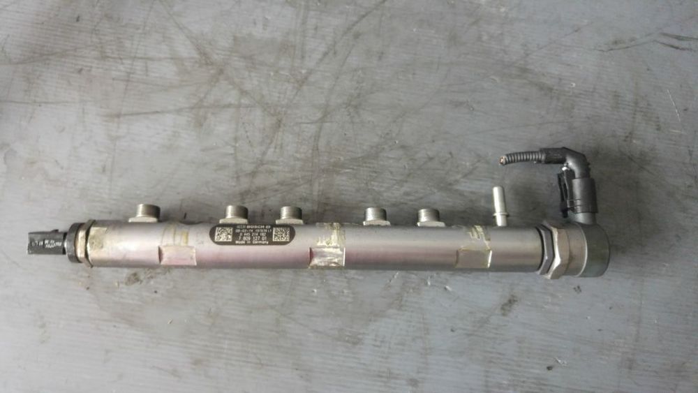 rampa injectoare bmw seria 1 e81 e87 bmw seria 3 e90 e91 2.0 d 0445214182 780912701