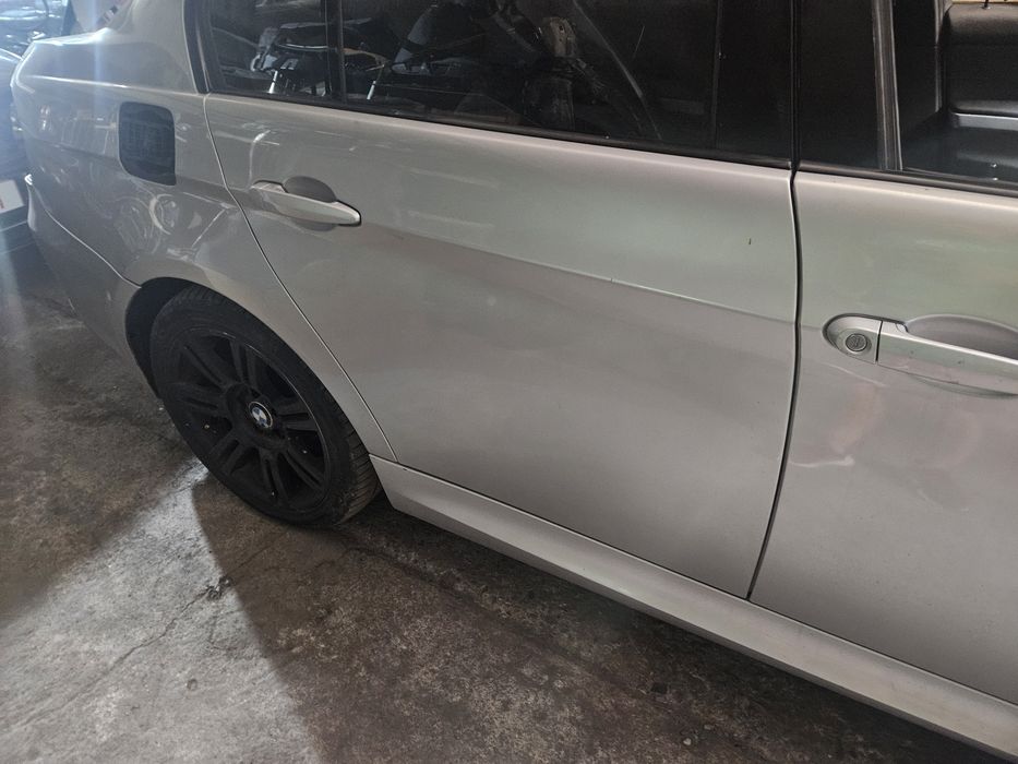 Ușă dreapta spate BMW seria 3 e90 argintie