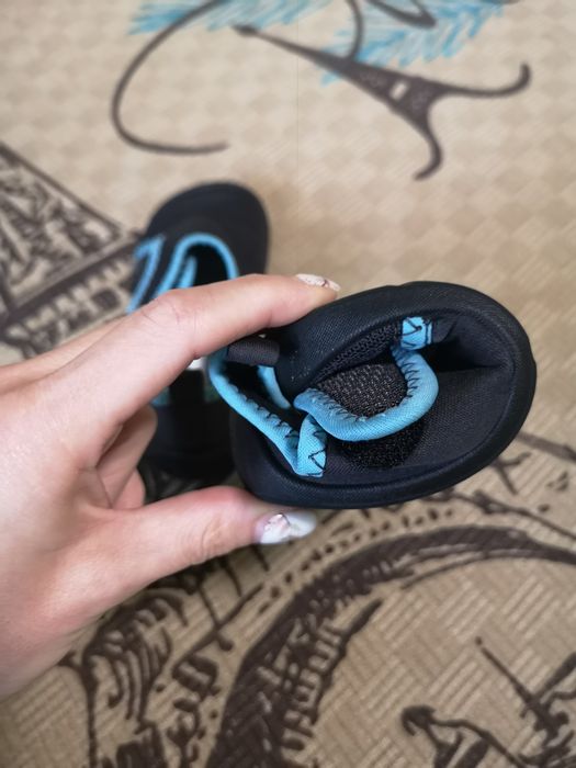 Аква обувки Decathlon