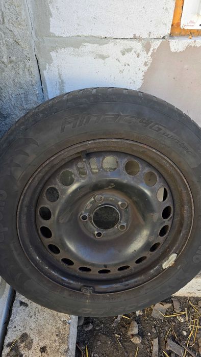 4 Jante ET41 cu anvelope de iarnă 205/60 R 16 96H