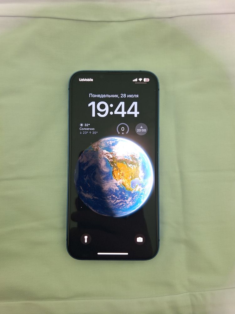 iphone  13.  128gb.