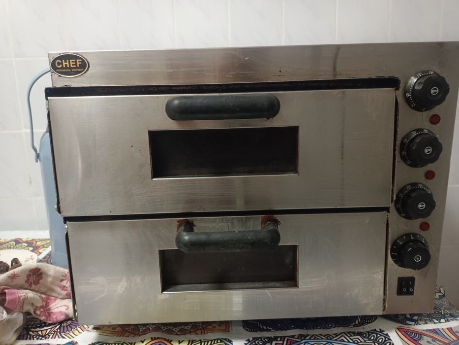 Духовка для пиццы.