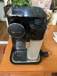 Aparat cafea Nespresso Grand Latissima