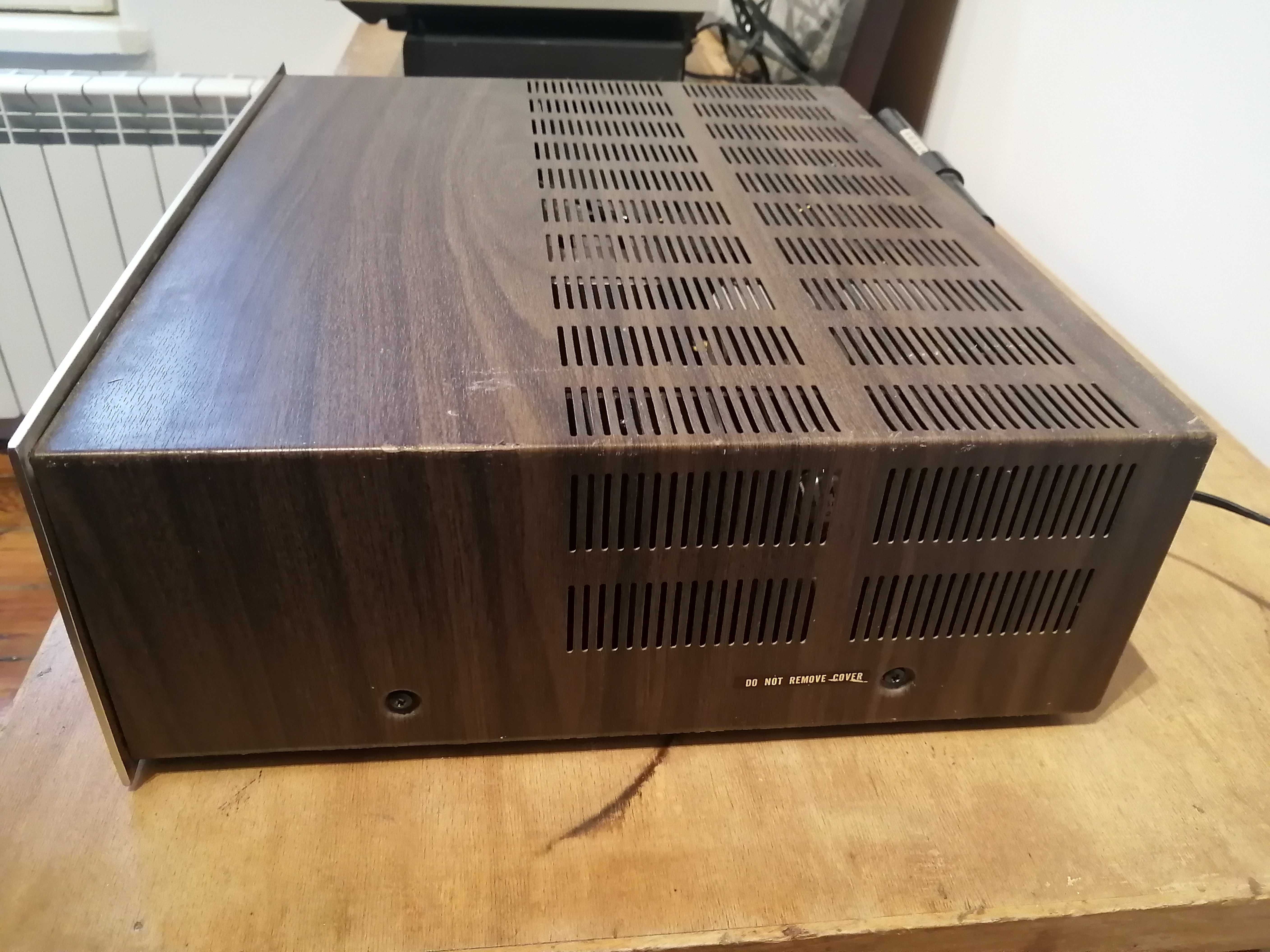 Marantz 2245 усилвател