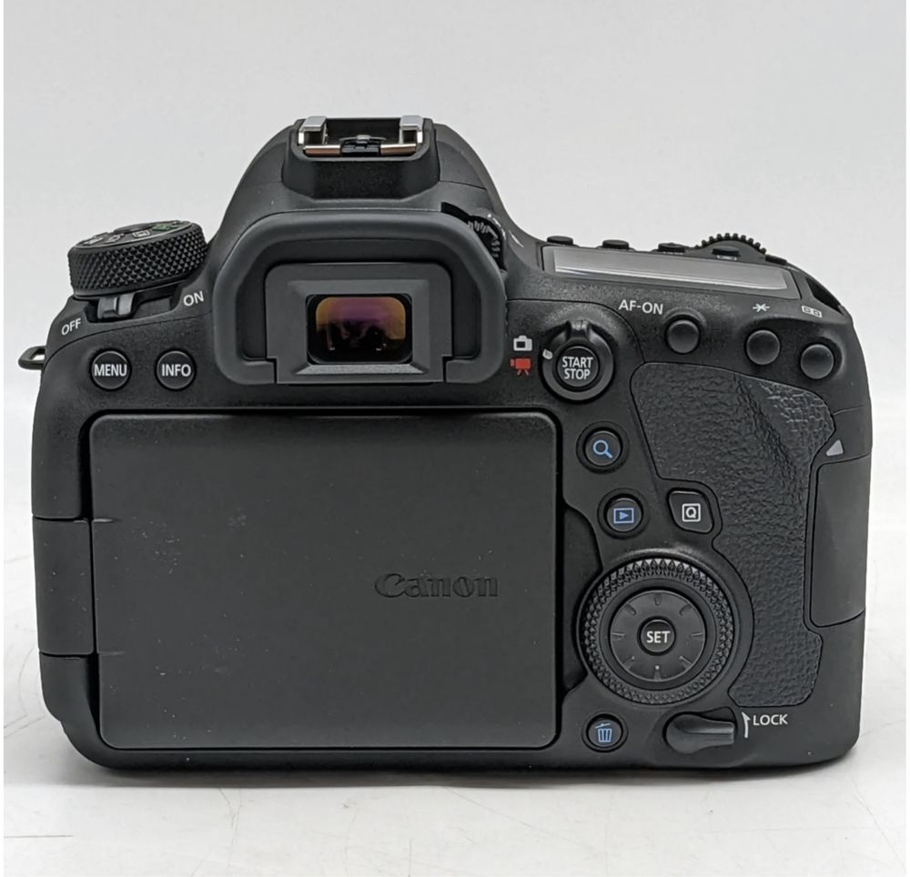 Canon 6D Mark II