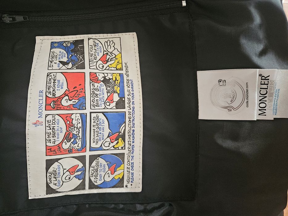 Geacă Moncler, ediție limitată