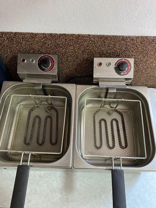 Vand friteuza dubla si grill dublu profesional!!