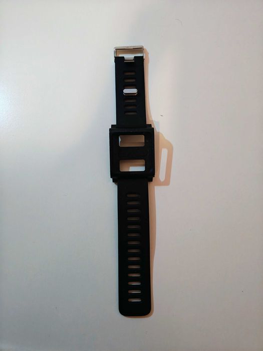 iPod Nano 6th Gen 8GB + Curea Mână + Dock + Cablu USB