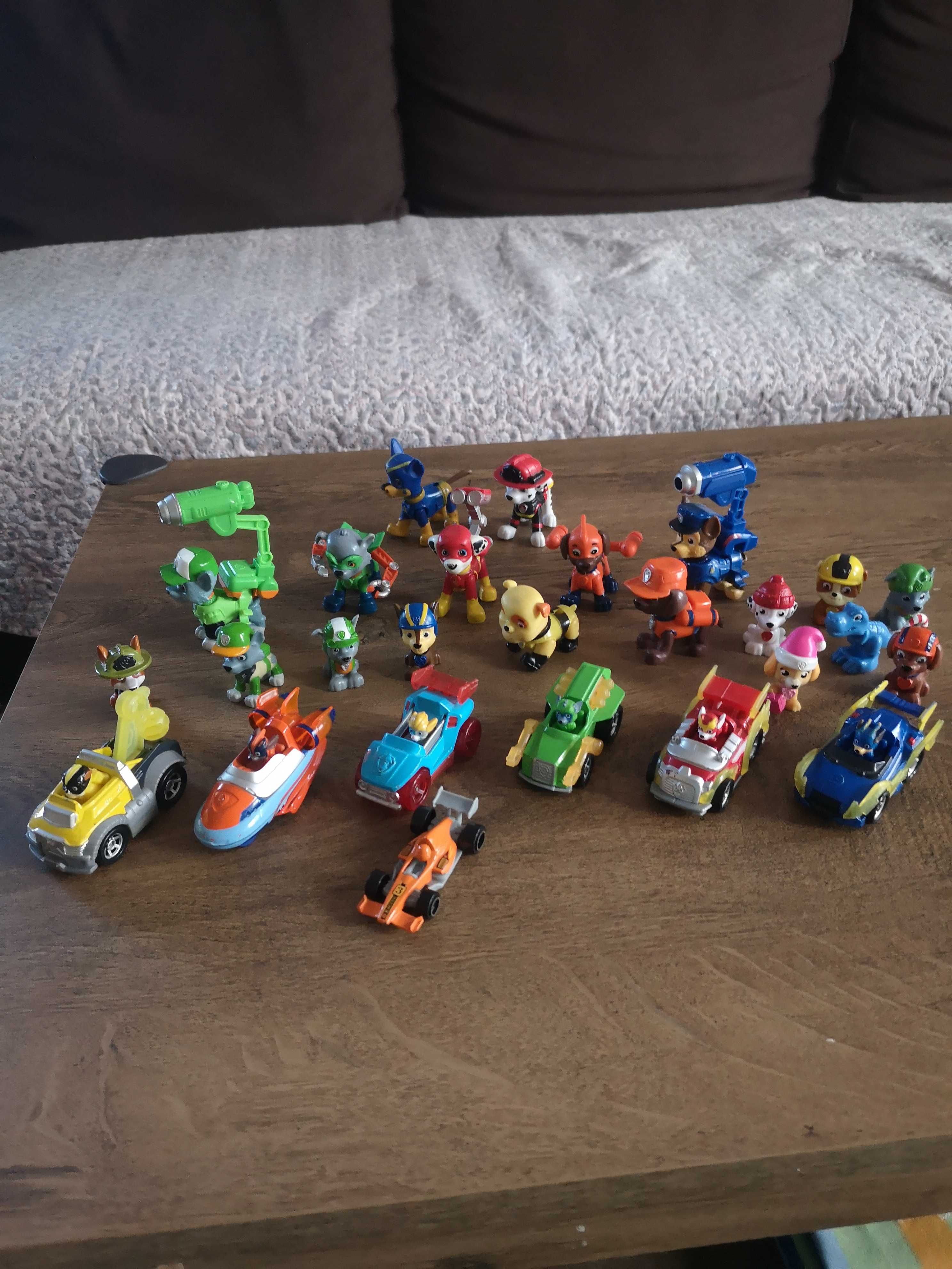 Lot de jucarii, originale, Paw Patrol masinute, figurine