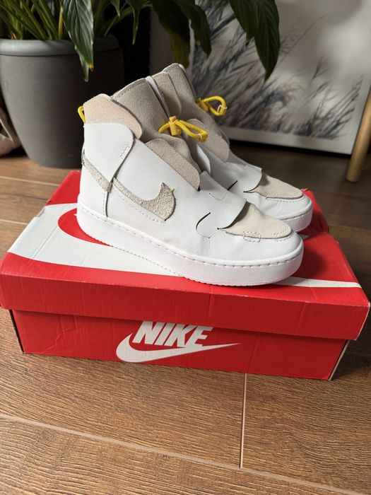 Nike Wmns Vandalised White Chrome Yellow BQ3610-100