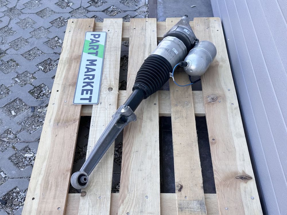 Заден десен амортисьор AUDI A8 D5 4N4616002B 4N4616031D