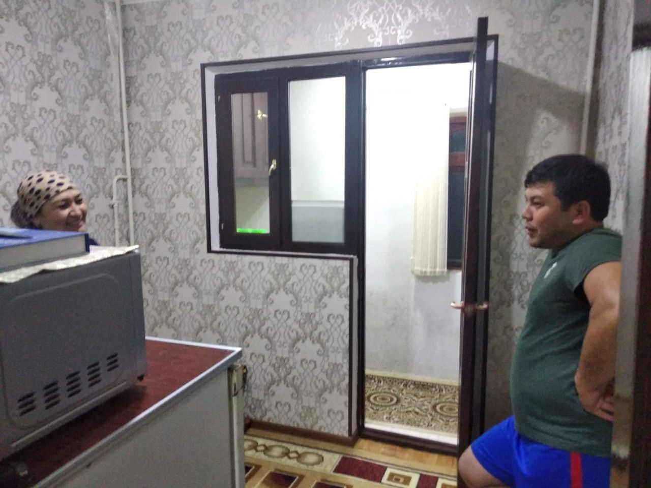 2 xonalik uy sotiladi