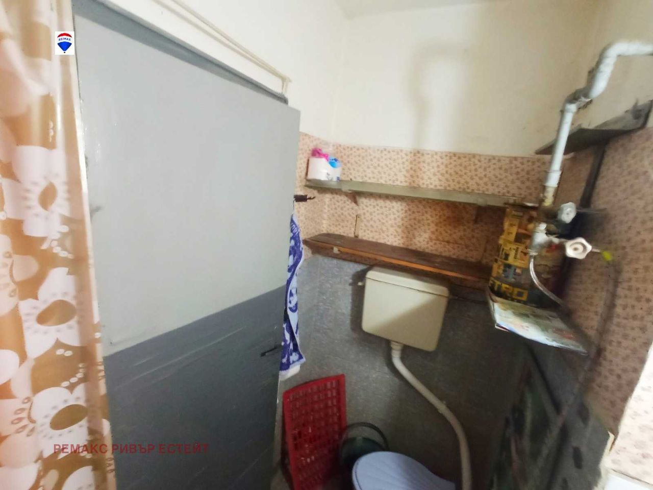 Продава се Двустаен апартамент в Русе, Родина 2 - 61 кв.м за 933 €/кв.м - Снимка #8