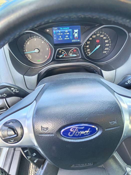 Vând Ford focus 1.6 diesel euro 5
