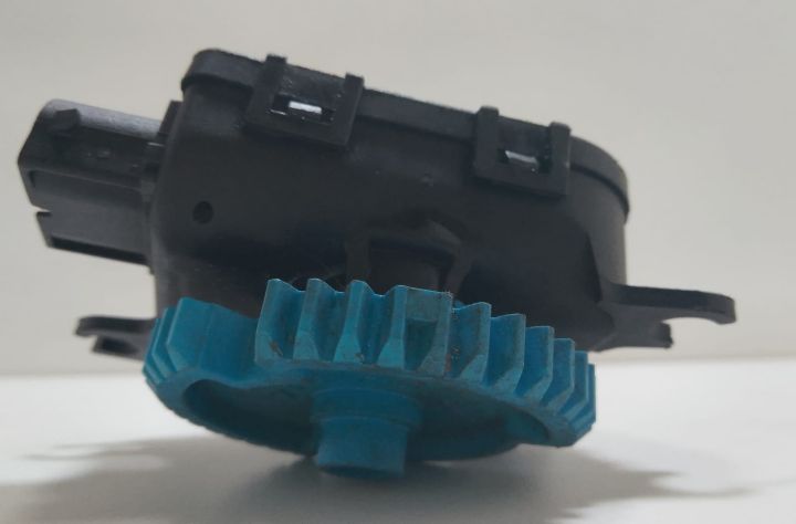 Motoras Clapeta Aeroterma  0132801213 Skoda Octavia prima generatie s